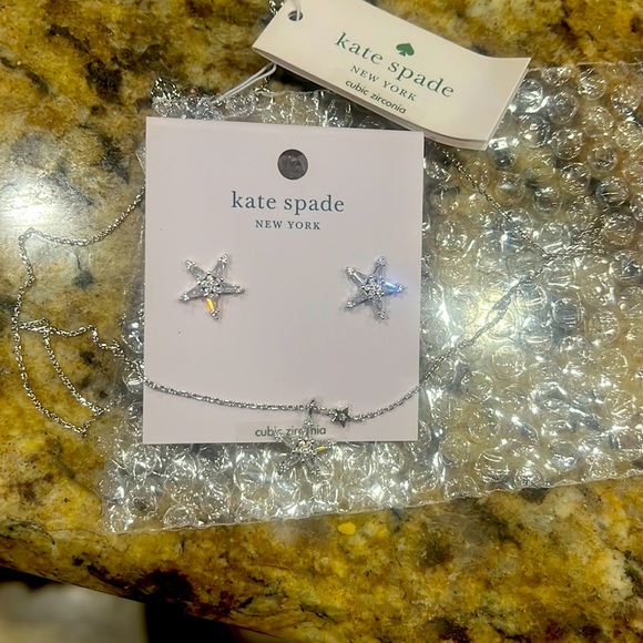 NWT Kate Spade cubic zirconia/silver starting set - Picture 1 of 7